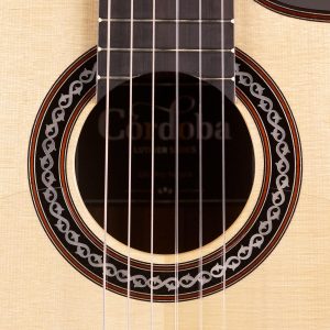 dan guitar classic cordoba gk pro negra sp in w case 9